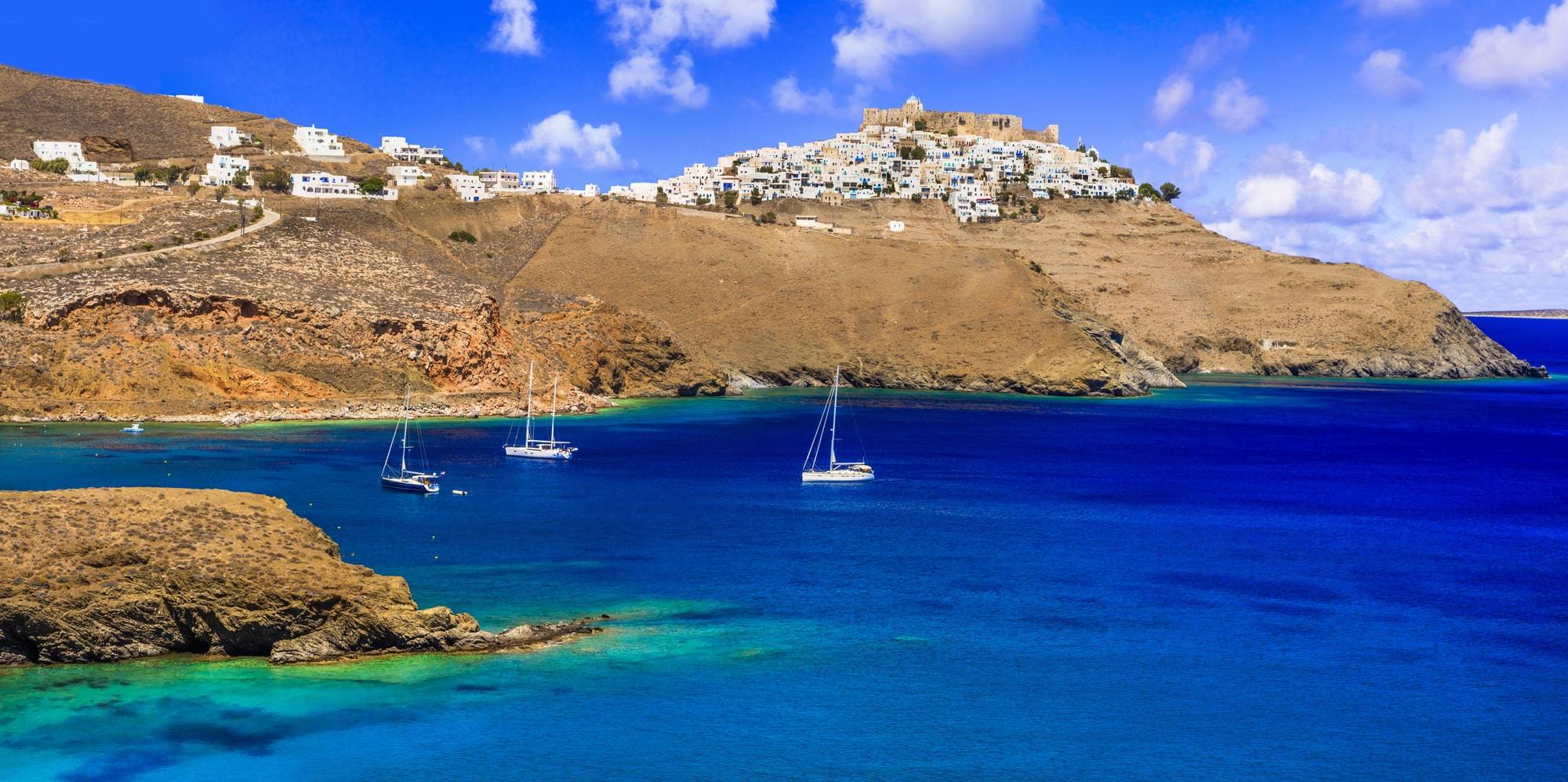 Primrose Apartments in Astypalaia